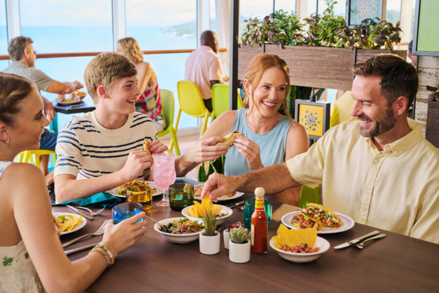 RCI Icon of the Seas El Loco Fresh - DINING OPTION.jpg